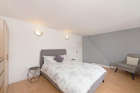 1 bedroom flat to rent - Longbridge Road, Barking, Essex