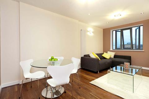 2 bedroom apartment to rent - Bains Mansions, Philpot Street, Whitechapel, London