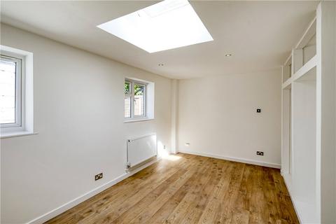 48 Durham Road, London, SW20 0TW