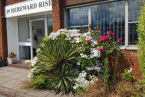 Office to rent - Hereward Rise, Halesowen B62