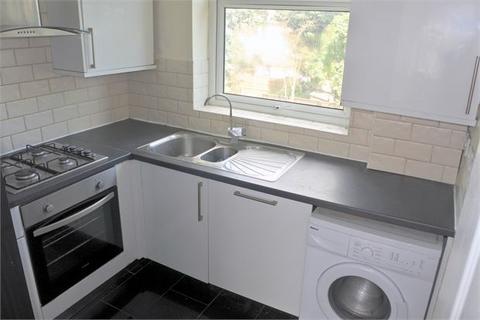 2 bedroom flat to rent, Broadfield Road , Catford , London ,