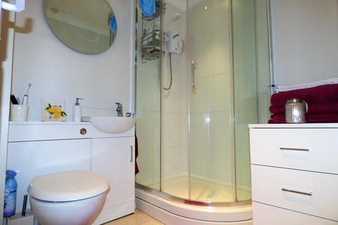 2 bedroom terraced house to rent, Bowbrookvale, Wigmore, Luton, LU2 8SY