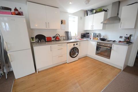 1 bedroom flat to rent, Columbia Road, Bournemouth BH10