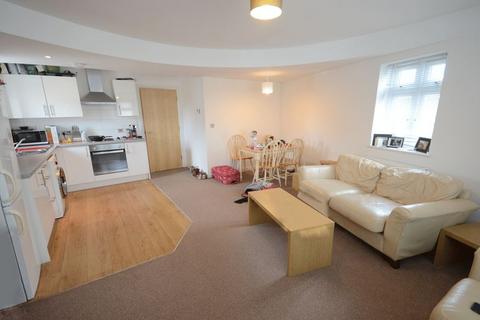 1 bedroom flat to rent, Columbia Road, Bournemouth BH10