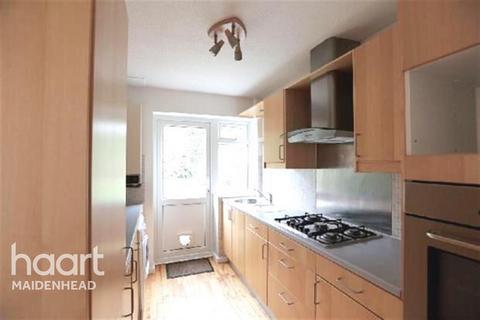 3 bedroom detached house to rent, Beaumont Close, SL6 3XN