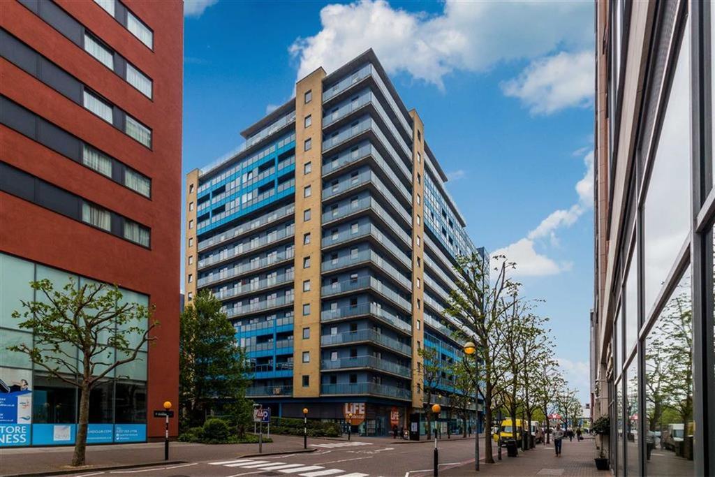 Westgate Apartments Docklands Excel London 1 Bed Apartment To Rent Image 1 Of 8