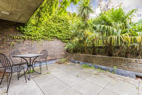1 bedroom apartment to rent, Odhams Walk, Covent Garden WC2