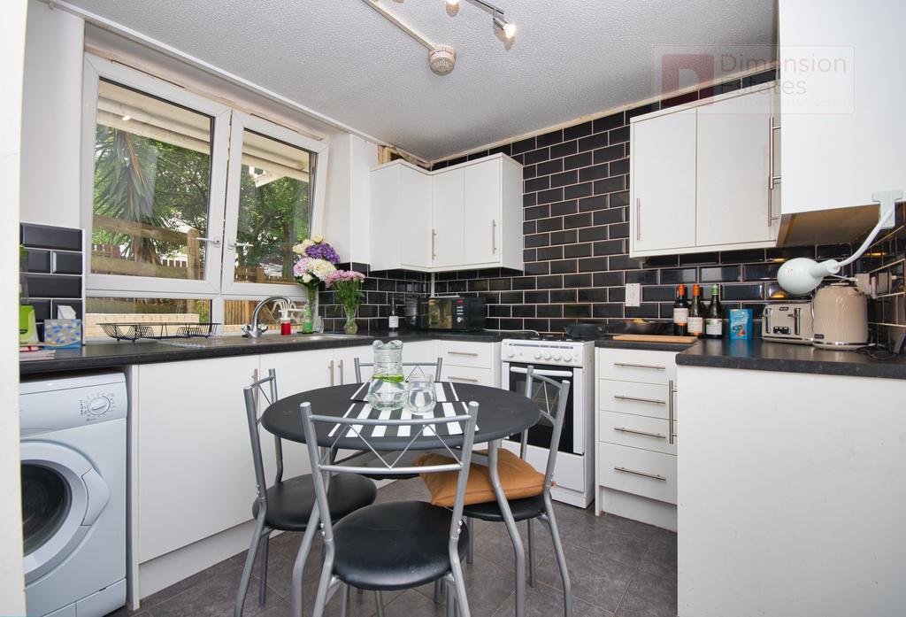 Gwynne House, Lloyd Baker Street, City, Kings Cross, London, WC1X 5 bed