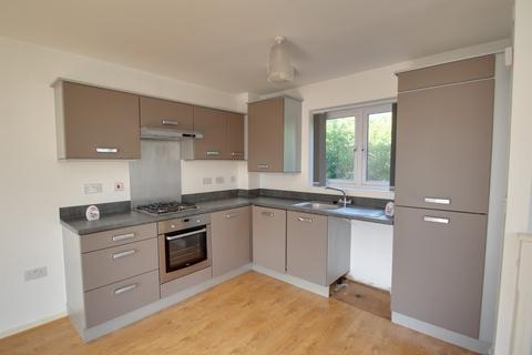 2 bedroom semi-detached house to rent, Watkin Road, Leicester