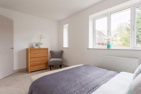 3 bedroom semi-detached house to rent, Kingsley Drive, Marlow Bottom, SL7 3QR