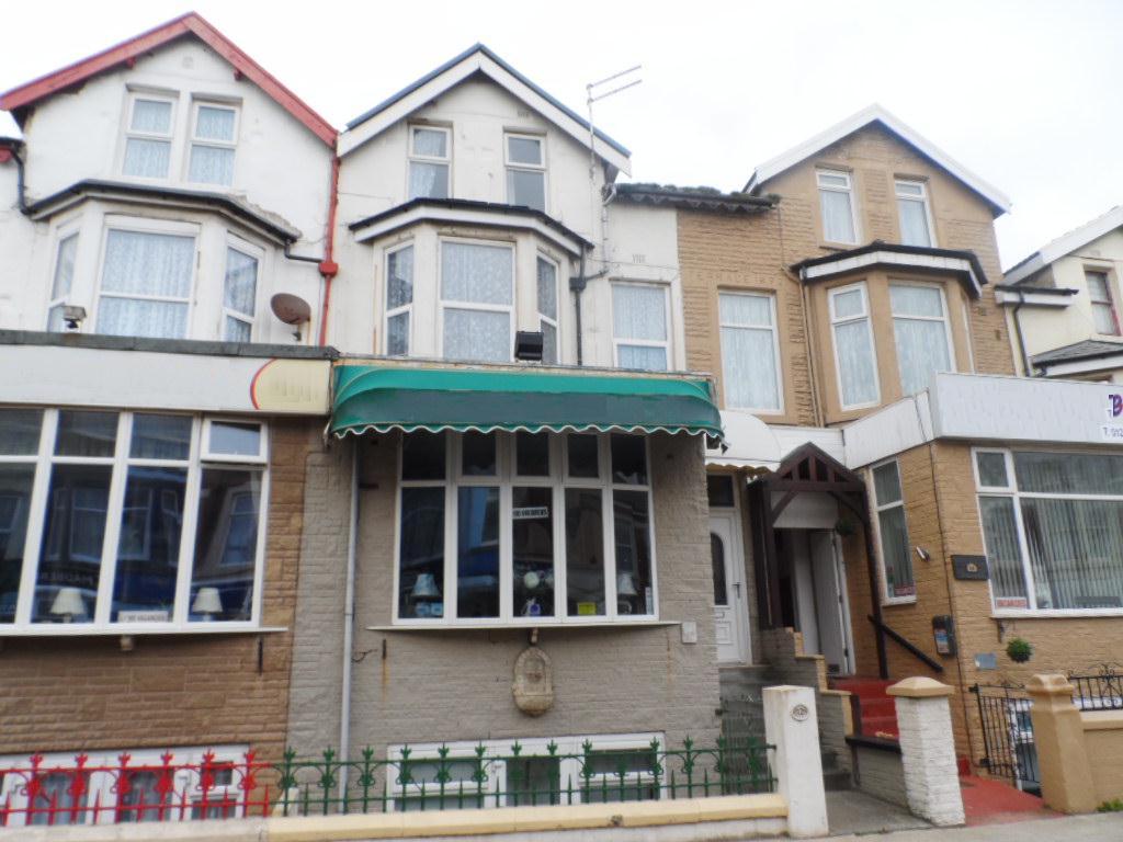 St Chads Road, BLACKPOOL, FY1 6BP Hotel £8,000
