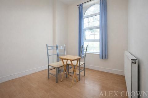 2 bedroom flat to rent, Brecknock Road, Tufnell Park