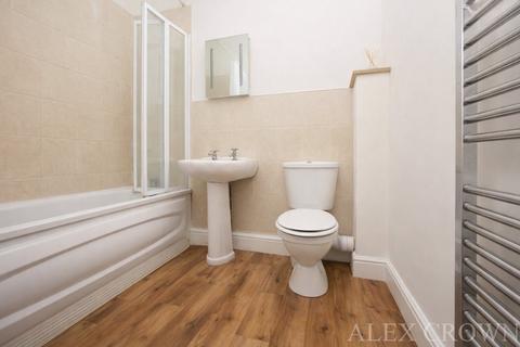 2 bedroom flat to rent, Brecknock Road, Tufnell Park