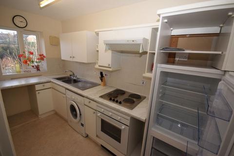 1 bedroom retirement property to rent, Alton