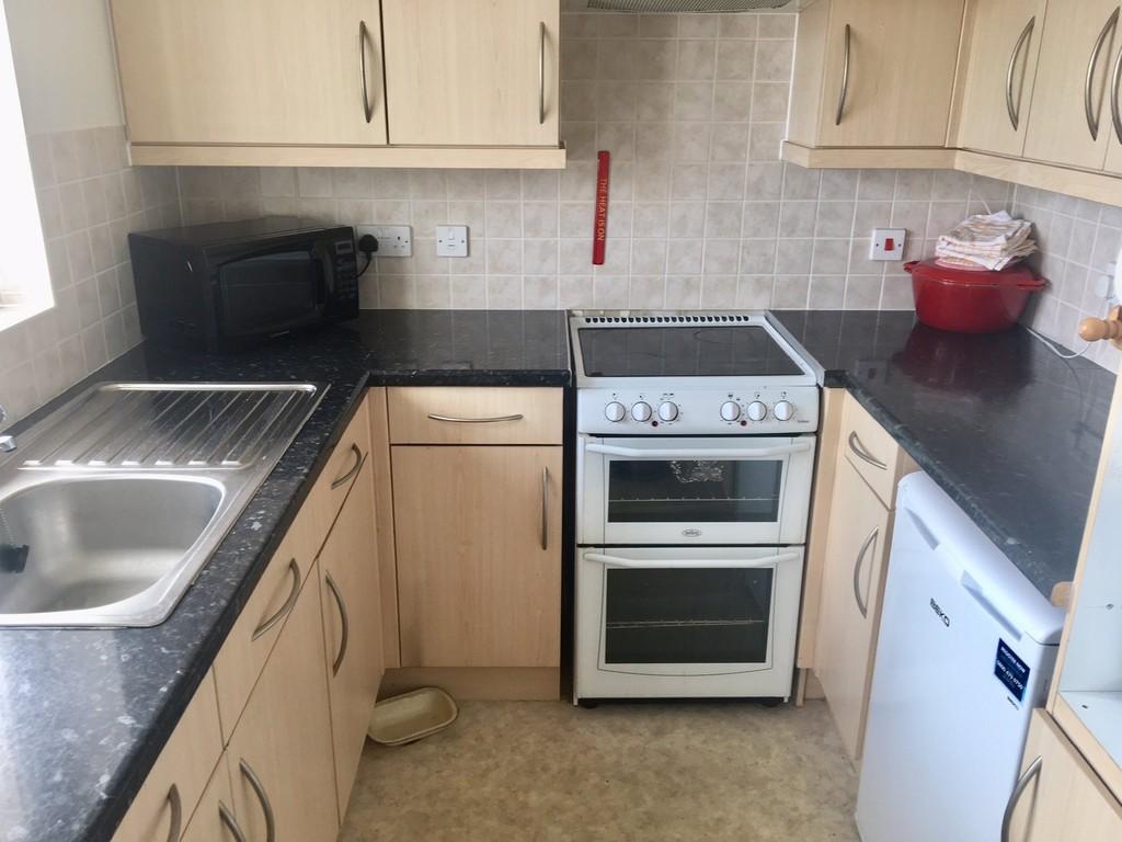 East Terrace, Penzance, Cornwall 1 bed retirement property £110,000