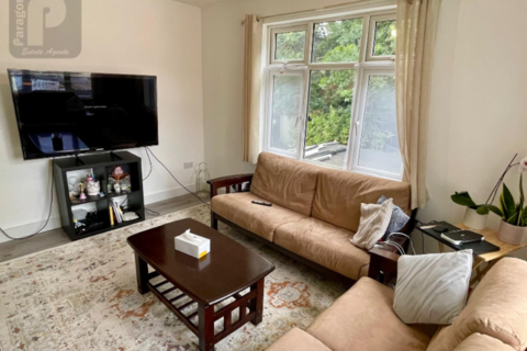 2 bedroom maisonette to rent, Burgess Avenue, Kingsbury, London, NW9