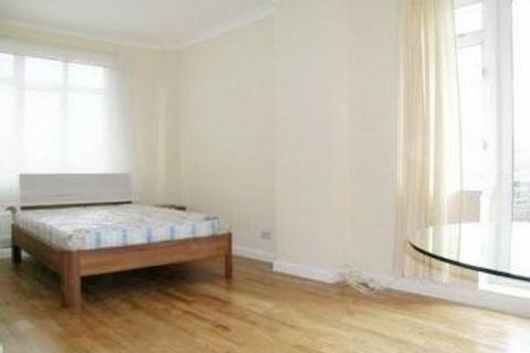 Studio to rent, Euston Road,  Bloomsbury, NW1