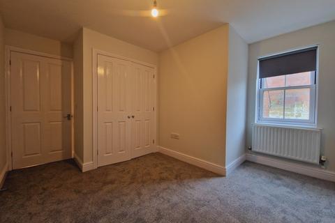 2 bedroom apartment to rent, William Street, Swindon SN1