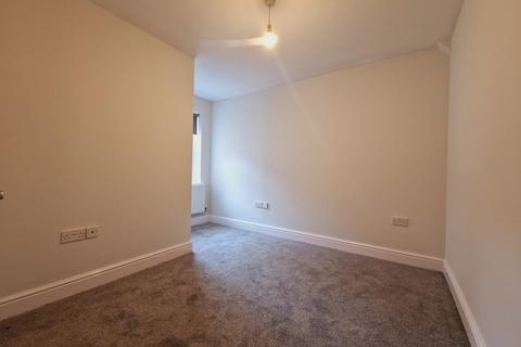 2 bedroom apartment to rent, William Street, Swindon SN1