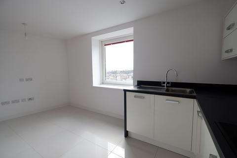 1 bedroom flat for sale, Pendeen House, Ferry Court,, Cardiff Bay, Cardiff. CF11 0AW