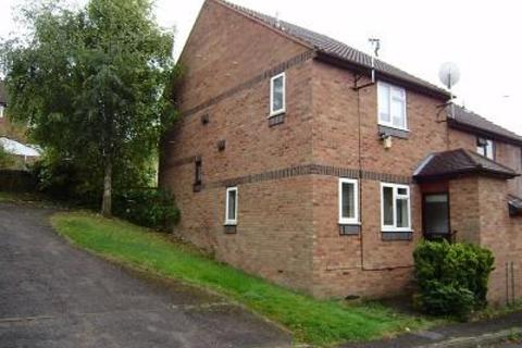 1 bedroom semi-detached house to rent - Cairnside,  High Wycombe,  HP13