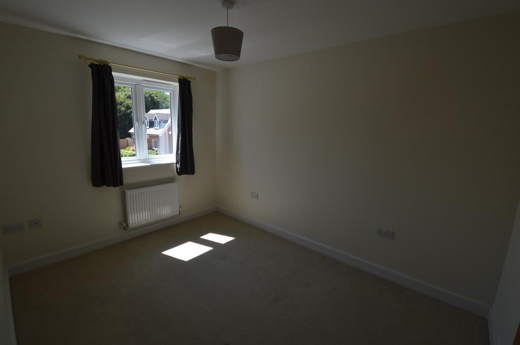 Bedroom 2 Property t