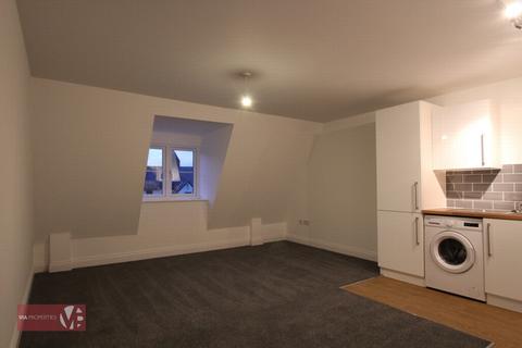 2 bedroom apartment to rent, Brewery Road, Hoddesdon EN11