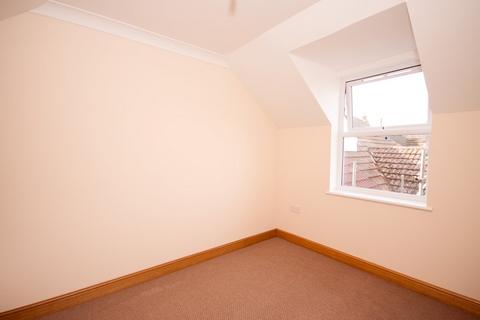 2 bedroom apartment to rent, London Road, Sittingbourne