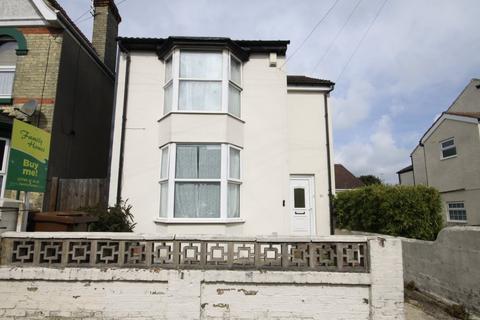 4 bedroom detached house for sale, Stopford Road, Gillingham