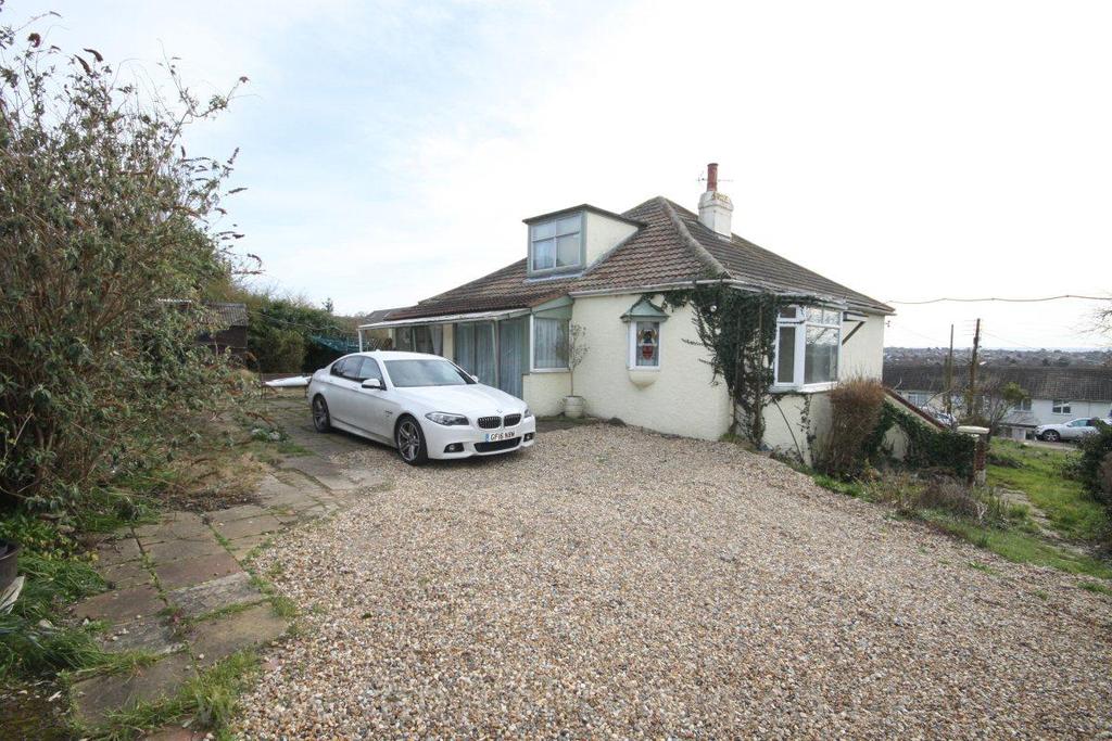 Wards Hill Road, Minster On Sea 3 bed detached house £350,000