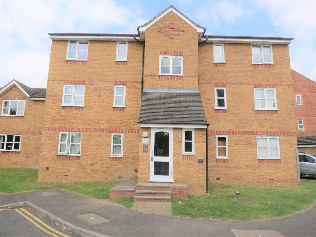 REDFORD CLOSE, FELTHAM 2 bed flat to rent £1,600 pcm (£369 pw)