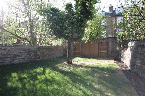 2 bedroom flat to rent, Hartham Road, Islington, N7