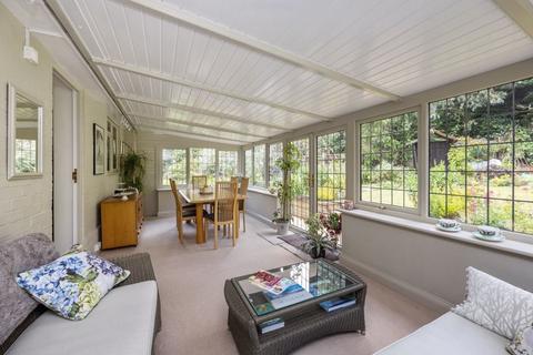 Deer Pond Cottage Highfields, East Horsley, Leatherhead, KT24 5AA