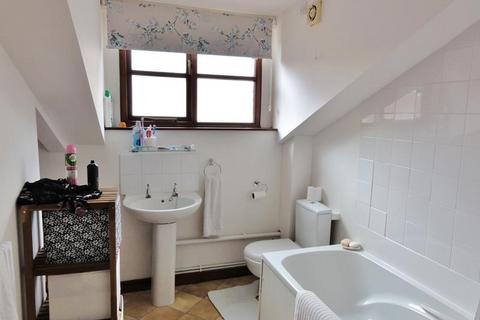 2 bedroom end of terrace house to rent, 136 The Homend, Ledbury, Herefordshire, HR8