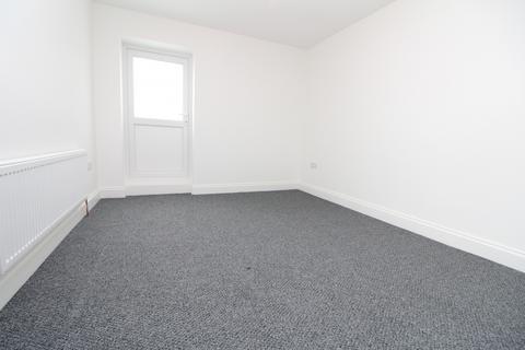 2 bedroom apartment to rent, Eglinton Hill, Woolwich, SE18