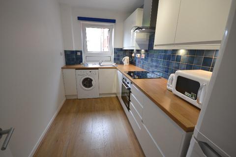 1 bedroom flat to rent, Bryson Road, Polwarth, Edinburgh, EH11