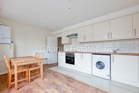 4 bedroom maisonette to rent, Bath Terrace, London SE1