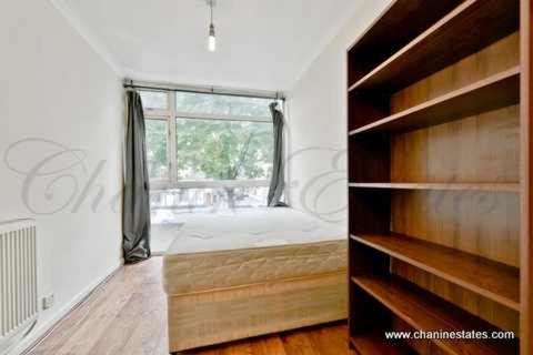 4 bedroom maisonette to rent, Whitebeam Close, Oval SW9