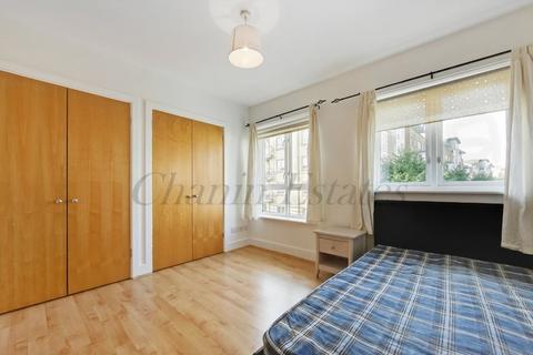 5 bedroom townhouse to rent, Ferry Street, Docklands E14