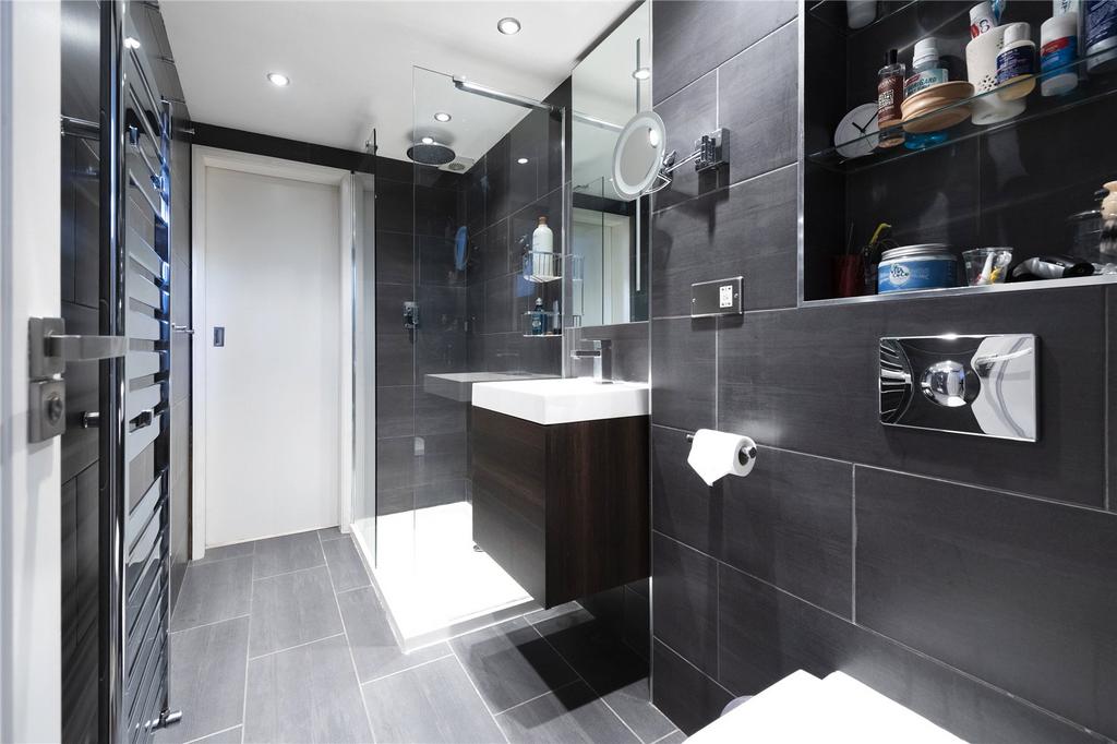 Apartment in London - More