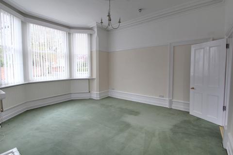 undefined, North Avenue, Leicester