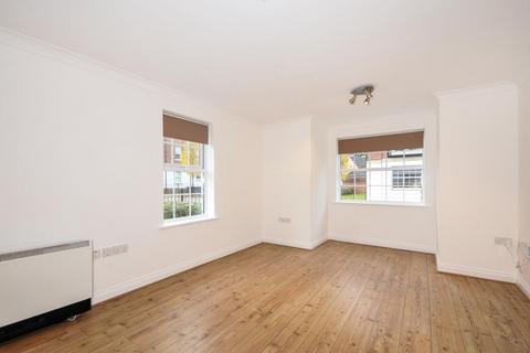 2 bedroom apartment to rent, Newbury,  Berkshire,  RG14