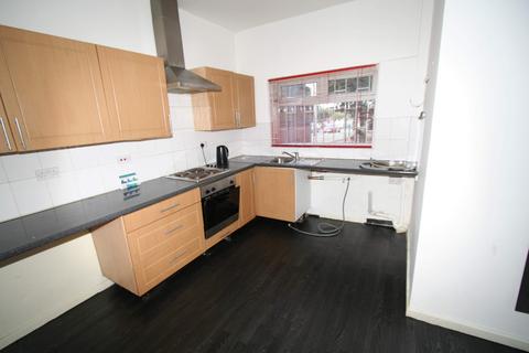 2 bedroom townhouse to rent, Manchester Road, Sudden, Rochdale