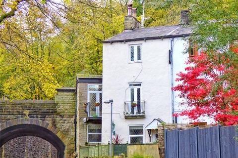3 bedroom end of terrace house for sale - Holcombe Road, Helmshore, Rossendale, BB4