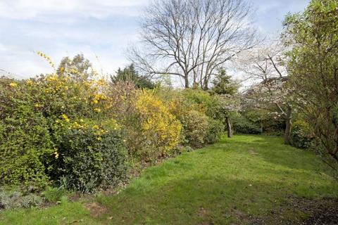 undefined, Greenfield Gardens, Cricklewood, NW2