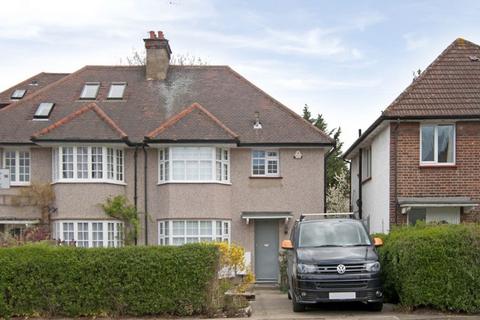 undefined, Greenfield Gardens, Cricklewood, NW2