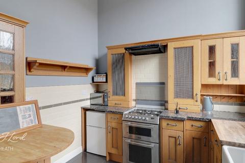 1 bedroom apartment to rent, Gilbert Close, LONDON