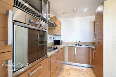 2 bedroom apartment to rent, Limeharbour, London