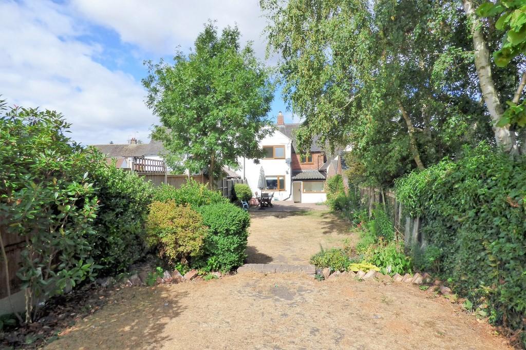 Wales Lane, Barton Under Needwood 3 bed cottage £305,000