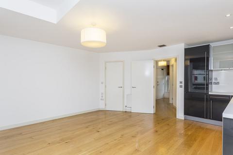 1 bedroom apartment to rent, Great Marlborough Street, Carnaby W1
